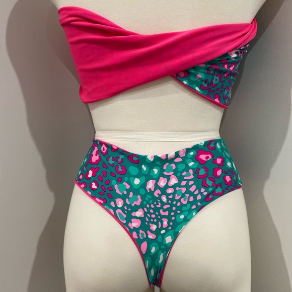 Wild & Free - Picture 3 of 5